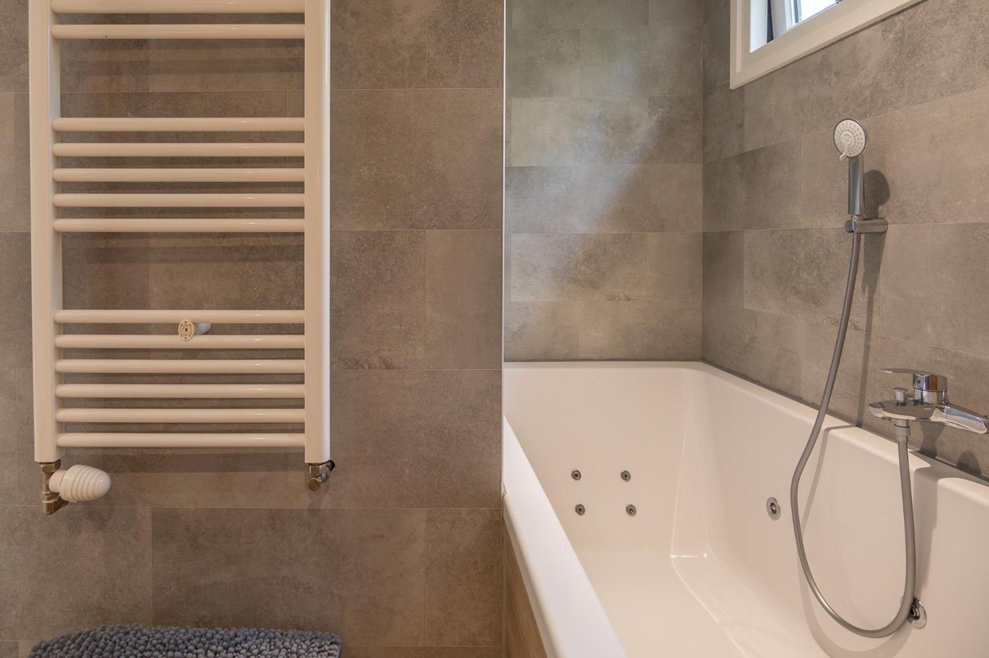 Vakantiehuis Veluws Genieten Met Whirlpool En Sauna Doornspijk Bagian luar foto